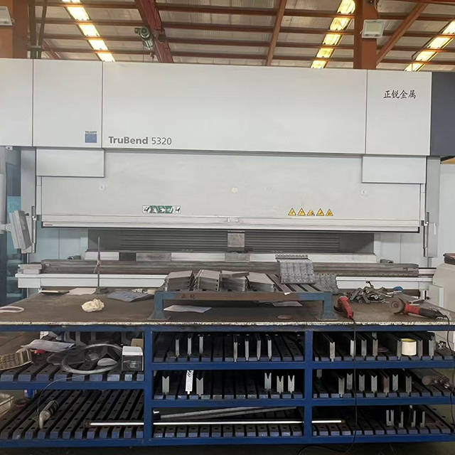 Tongkuai 5320 máquina de flexión